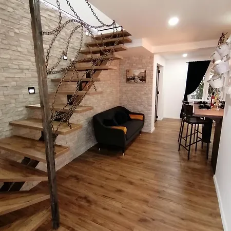 Kiko Apartment *