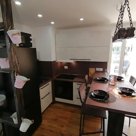Apartman Kiko *