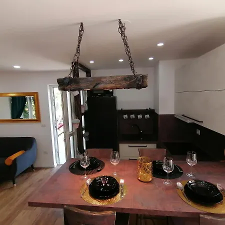 Kiko Apartment *